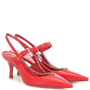 VALENTINO GARAVANI 70 Chain Embellished Leather Slingback Pumps in Red, 36.5